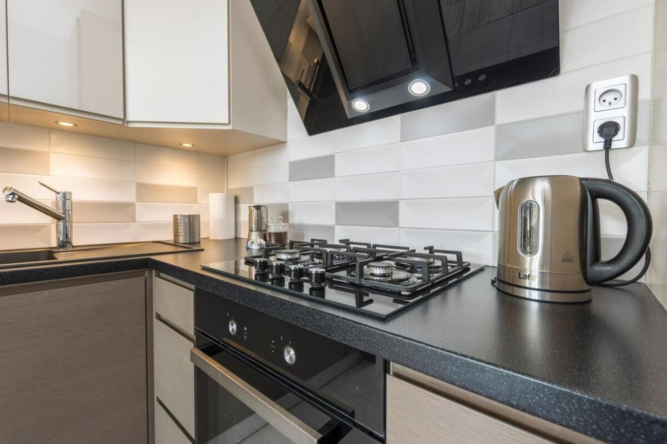 Avocado Apartment 2 Rooms In The City Center Varsó Kültér fotó